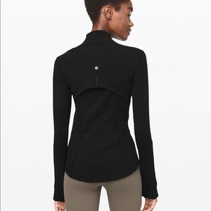 Lululemon Define jacket in black, size 6